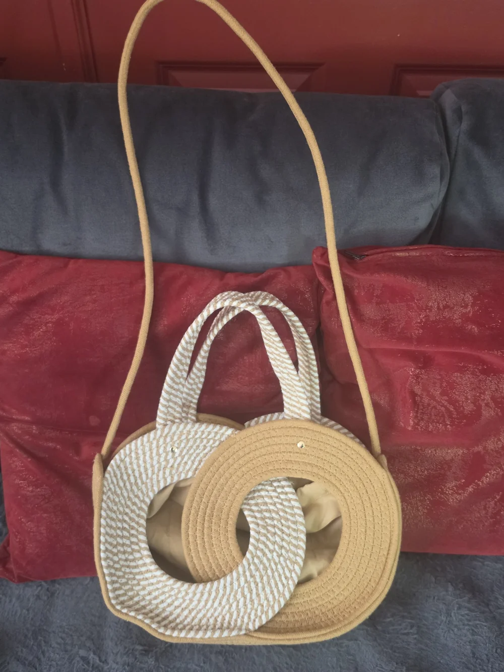 New Round Hollow Woven Straw Handbag/shoulder/ Crossbody Bag